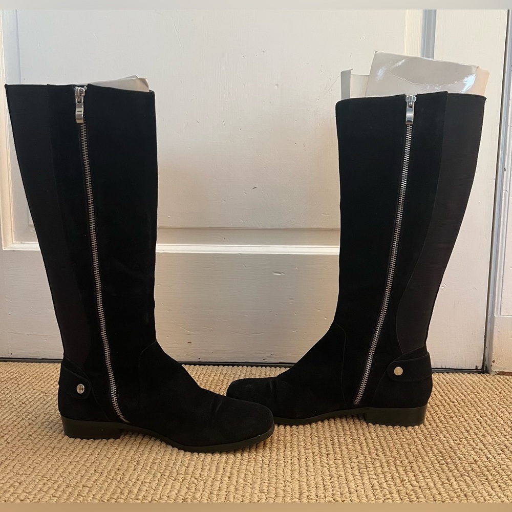 MOVING SALE 🔥 Lands’ End Tall Suede Boots Size 8